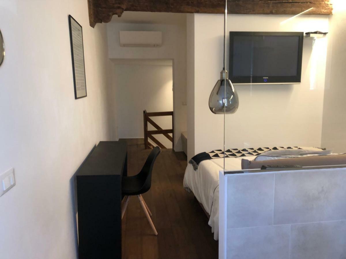 Ferienwohnung Un Piccolo Rifugio A Pochi Passi Dal Duomo Ferrara Exterior foto