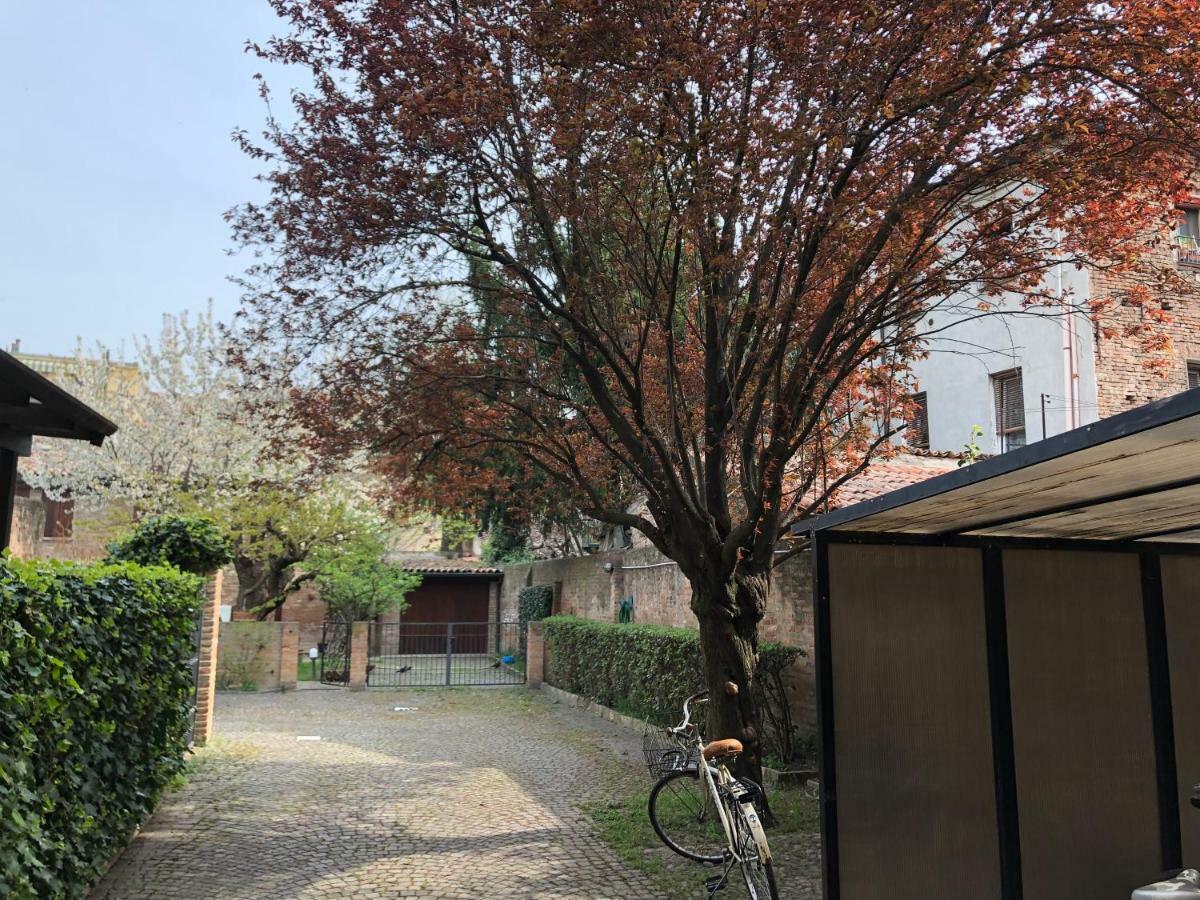 Ferienwohnung Un Piccolo Rifugio A Pochi Passi Dal Duomo Ferrara Exterior foto